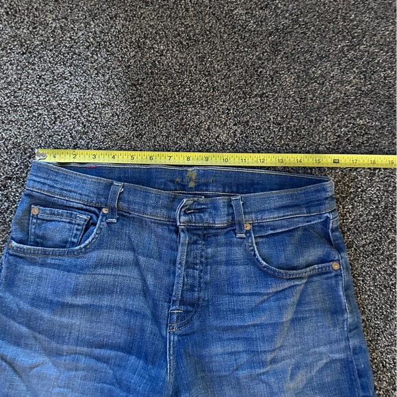 7 For All Mankind Denim Shorts Cuffed Mid Rise Blue Distressed Size 28 Summer - Picture 10 of 12